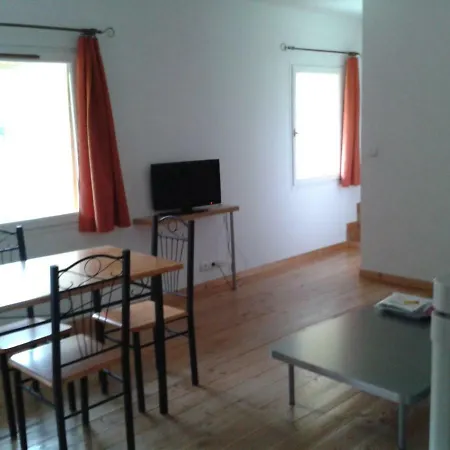 Apartamento Le Bon Air Est Dans Le Pre Champagnac  Exterior foto